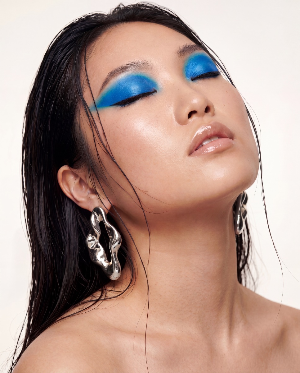 ViZO — AI-generated fashion image